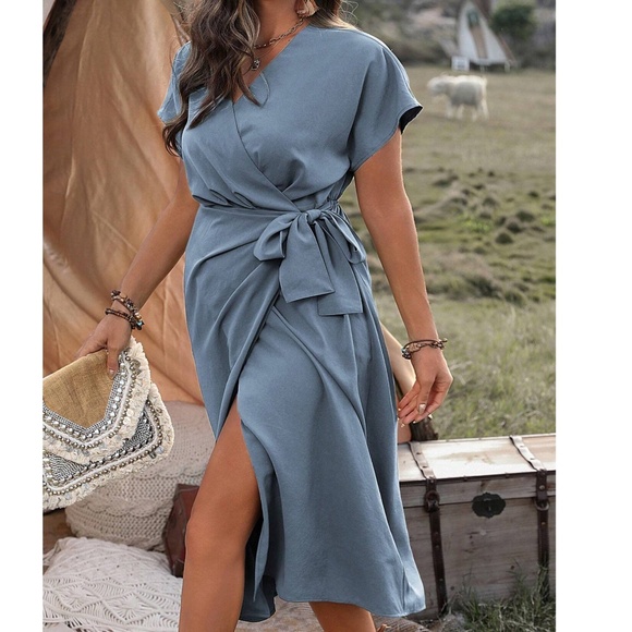 Plus Dusty Blue Surplice Side Tie Wrap Minimalist Dress - Picture 2 of 4